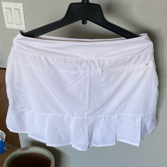 NIKE GOLF SKORT- WHITE - Picture 7 of 11